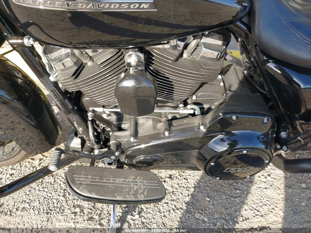 2020 HARLEY-DAVIDSON FLHXS 1HD1KRP22LB671798 Photo 8