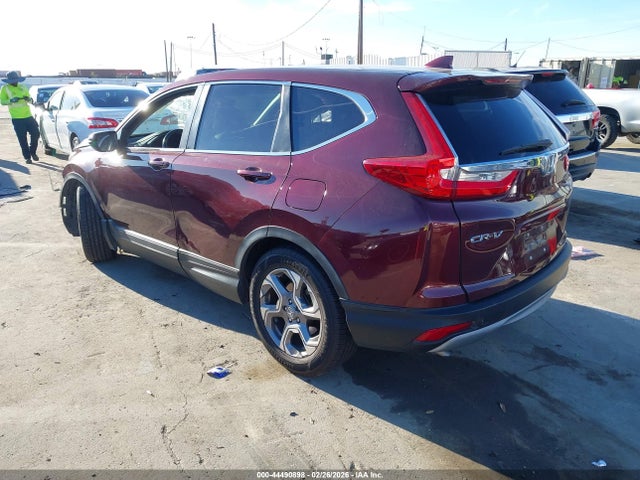 44490898 :رقم المزاد ، 7FARW1H86JE004339 vin ، 2018 Honda Cr-v مزاد بيع