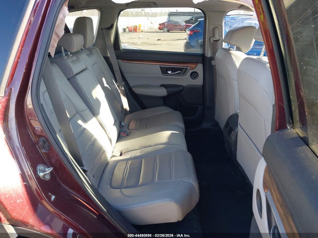 44490898 :رقم المزاد ، 7FARW1H86JE004339 vin ، 2018 Honda Cr-v مزاد بيع