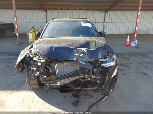 Продажа на аукционе авто 2025 Audi Q3 Premium 45 Tfsi S Line Quattro Tiptronic, vin: WA1DECF34S1017932, номер лота: 44490900