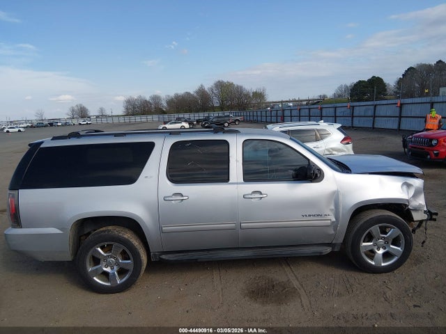 2013 Gmc Yukon Xl 1500 Slt მანქანა იყიდება აუქციონზე, vin: 1GKS2KE7XDR174460, აუქციონის ნომერი: 44490916