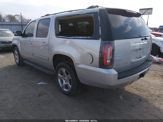 2013 Gmc Yukon Xl 1500 Slt მანქანა იყიდება აუქციონზე, vin: 1GKS2KE7XDR174460, აუქციონის ნომერი: 44490916