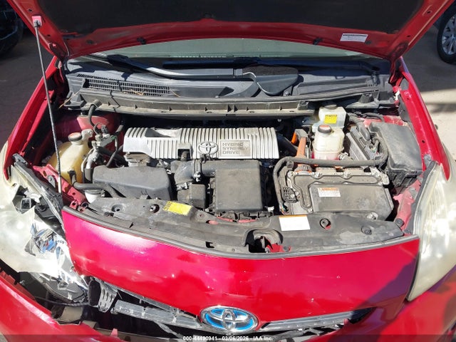 Toyota Prius Three 2015 JTDKN3DU7F1939917 Image 10
