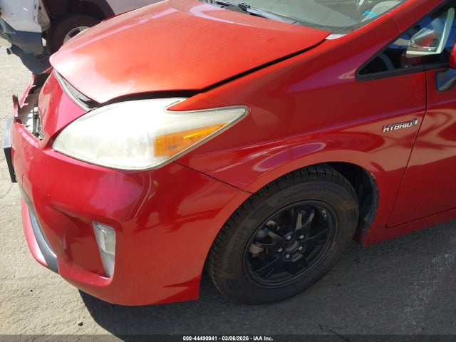 Toyota Prius Three 2015 JTDKN3DU7F1939917 Image 21