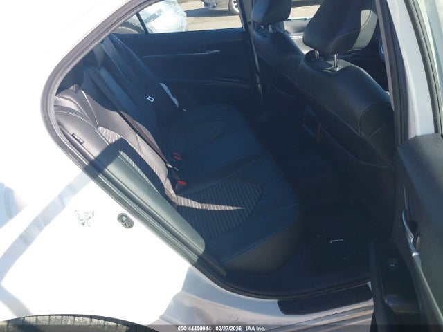 4T1M11AK6LU510415 Toyota CAMRY SE