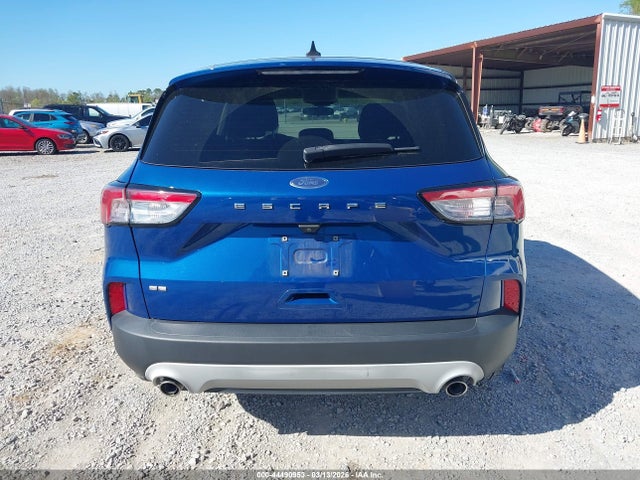 1FMCU0G6XNUB54738 Ford ESCAPE SE