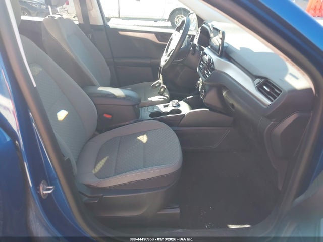 1FMCU0G6XNUB54738 Ford ESCAPE SE