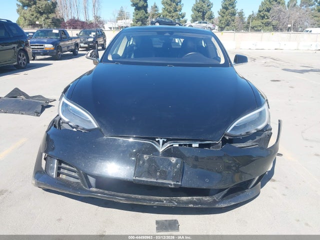 Продаж на аукціоні авто 2016 Tesla Model S 60d/70d/75d/85d/90d, vin: 5YJSA1E23GF136933, номер лоту: 44490963