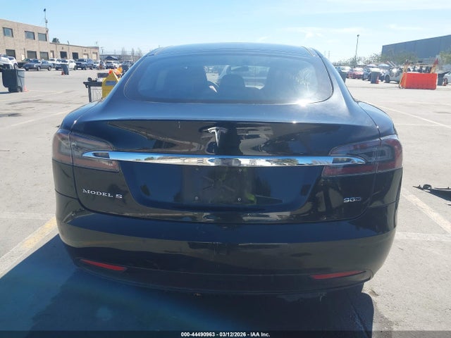 Продаж на аукціоні авто 2016 Tesla Model S 60d/70d/75d/85d/90d, vin: 5YJSA1E23GF136933, номер лоту: 44490963