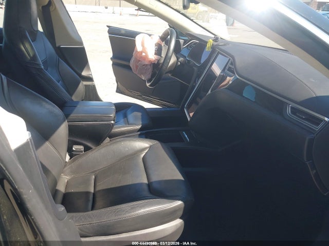 2016 TESLA MODEL S 5YJSA1E23GF136933 Photo 4