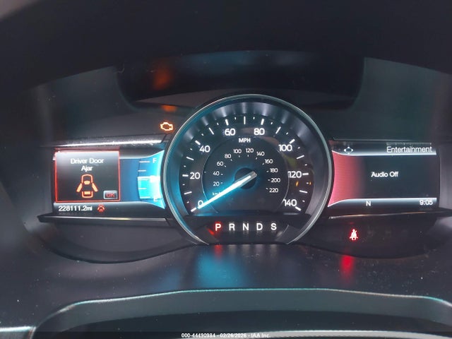 1FM5K8F80HGB38230 Ford Explorer Limited