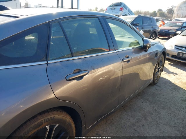 Toyota Mirai Limited 2022 JTDAAAAA9NA006153 Image 13