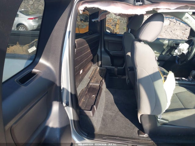 3TYSX5EN0PT020623 Toyota Tacoma Sr5