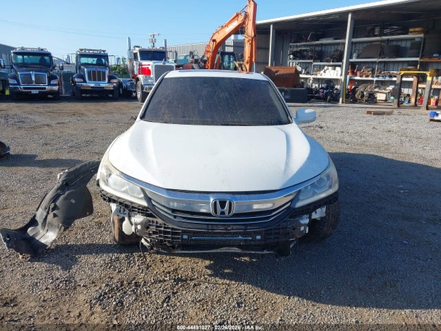 Aukcja sprzedaży 2017 Honda Accord Ex-l V6, vin: 1HGCR3F02HA002948, numer aukcji: 44491027