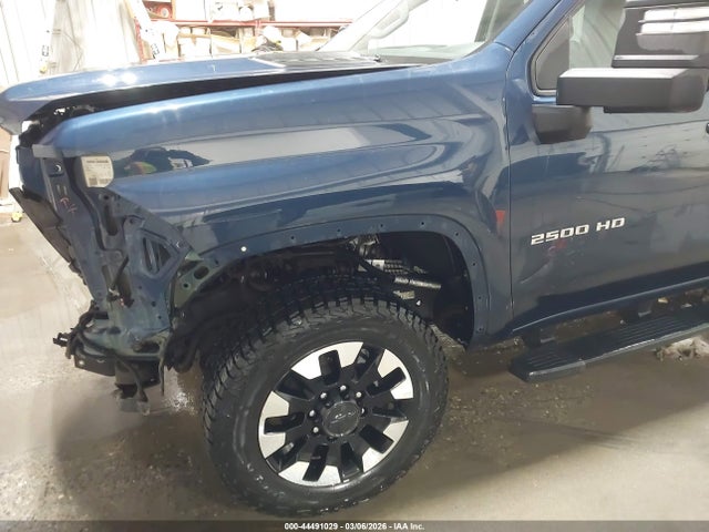 1GC4YME79LF207253 Chevrolet Silverado 2500hd 4wd Standard Bed Custom