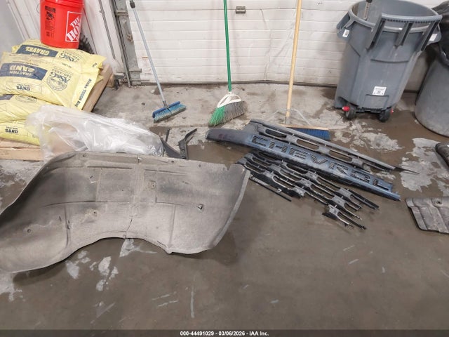1GC4YME79LF207253 Chevrolet Silverado 2500hd 4wd Standard Bed Custom