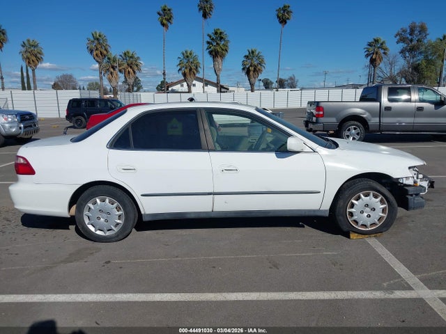 Продажа на аукционе авто 1999 Honda Accord Lx, vin: 1HGCG554XXA141407, номер лота: 44491030