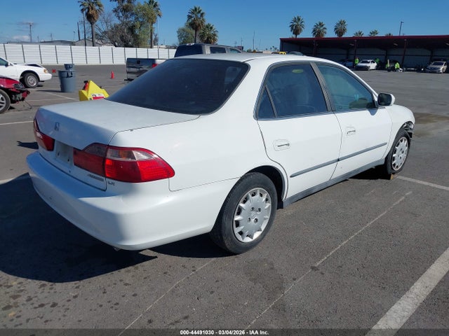 Продажа на аукционе авто 1999 Honda Accord Lx, vin: 1HGCG554XXA141407, номер лота: 44491030