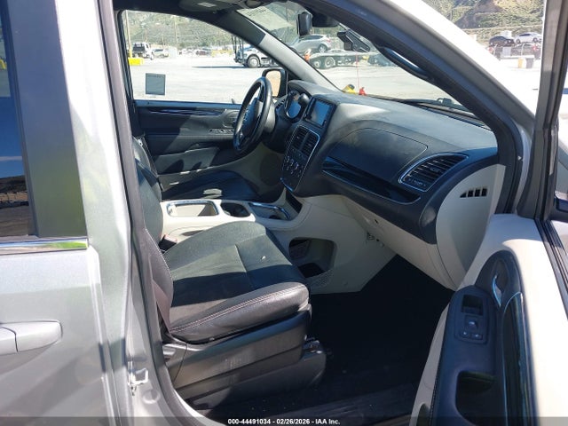 44491034 :رقم المزاد ، 2C4RDGCG3KR623263 vin ، 2019 Dodge Grand Caravan Sxt مزاد بيع