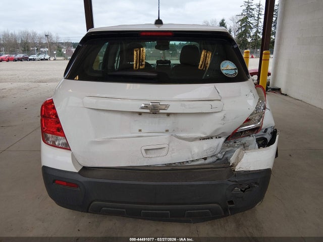 3GNCJKSB7GL266611 Chevrolet Trax 1ls