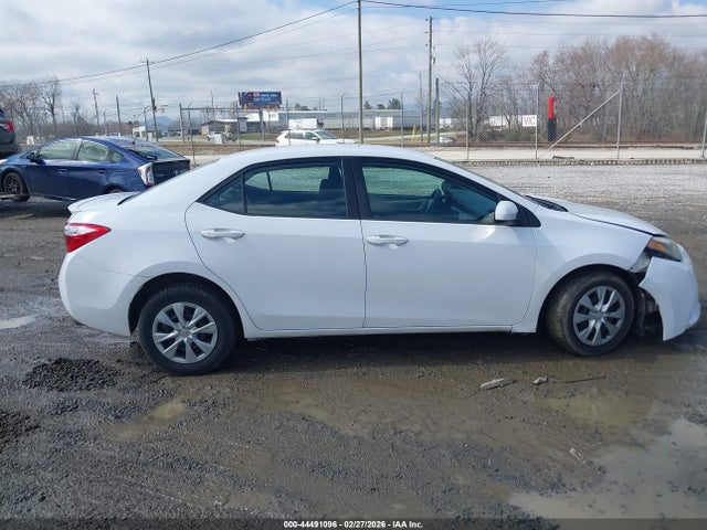 Toyota Corolla Le Eco 2014 5YFBPRHE1EP054705 Image 13