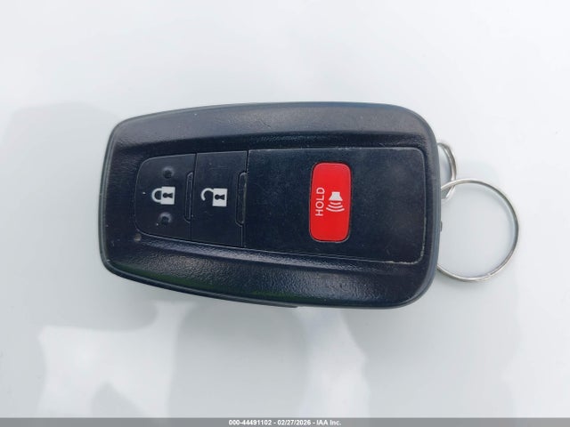 2T3RWRFV7LW095962 Toyota Rav4 Hybrid Xle