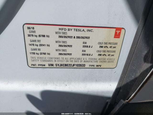 44491111 :رقم المزاد ، 5YJXCBE22JF103533 vin ، 2018 Tesla Model X مزاد بيع