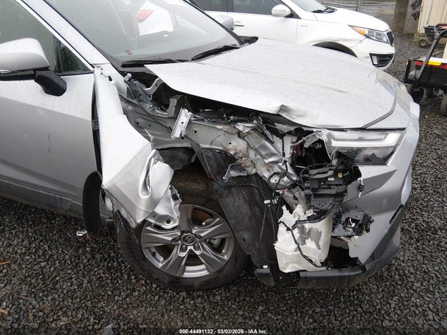 JTMMWRFV8SD318077 Toyota Rav4 Hybrid Le