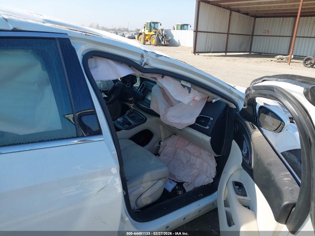 Aukcja sprzedaży 2016 Chrysler 200 Limited, vin: 1C3CCCAB1GN181665, numer aukcji: 44491133