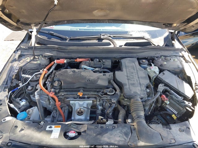 1HGCV3F27NA047778 Honda Accord Hybrid Sport