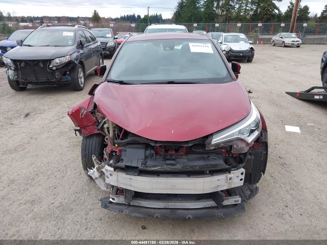 JTNKHMBX2K1014414 Toyota C-HR XLE