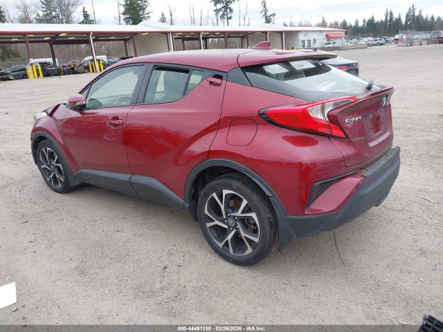 JTNKHMBX2K1014414 Toyota C-HR XLE
