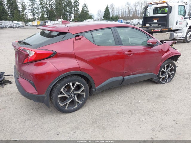 JTNKHMBX2K1014414 Toyota C-HR XLE