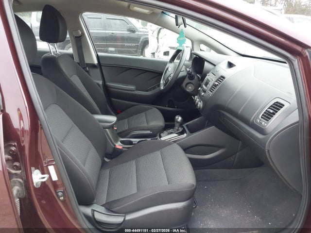 KIA FORTE LX 2017 3KPFK4A79HE143054 Image 5
