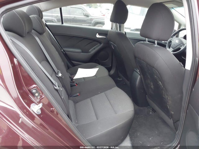 KIA FORTE LX 2017 3KPFK4A79HE143054 Image 8