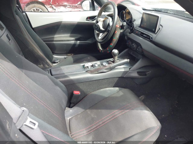2016 MAZDA MX-5 MIATA JM1NDAC74G0113680 Photo 4