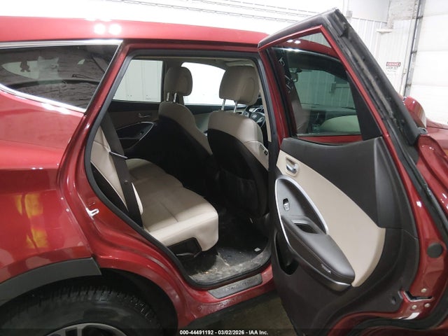 5XYZTDLB4HG388035 Hyundai Santa Fe Sport 2.4l