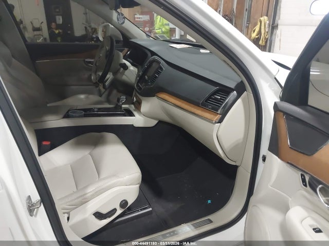 2021 VOLVO XC90 YV4A22PK0M1751310 Photo 4