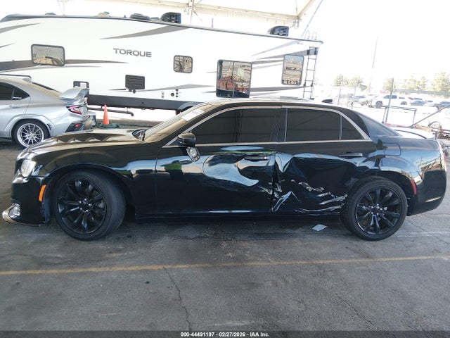 2C3CCAEG1HH566504 Chrysler 300C