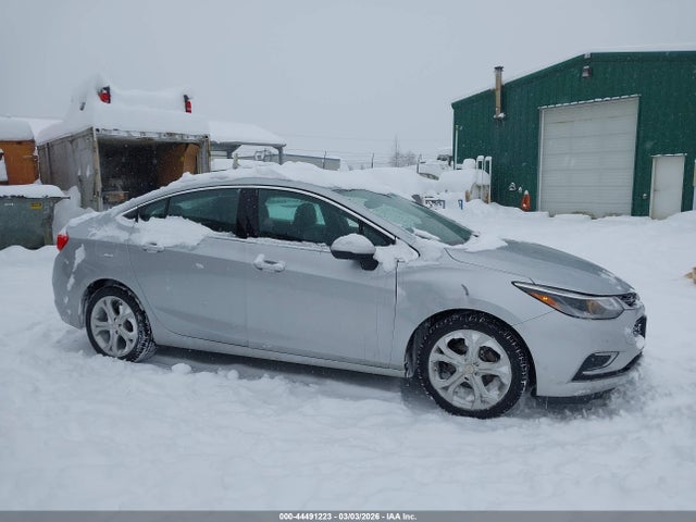 Chevrolet Cruze Premier Auto 2018 1G1BF5SM8J7195030 Image 13