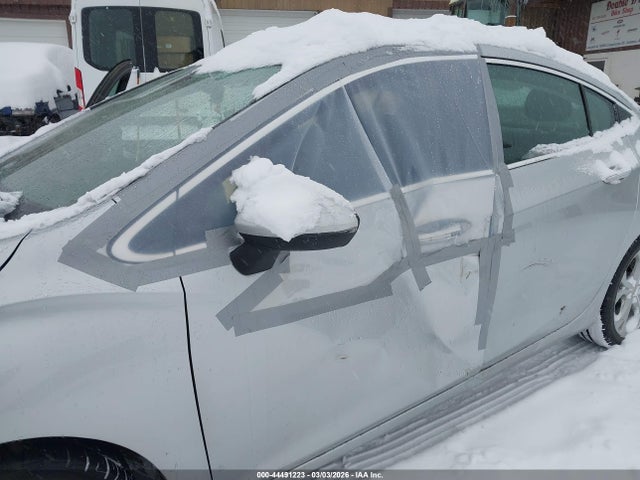 Chevrolet Cruze Premier Auto 2018 1G1BF5SM8J7195030 Image 6