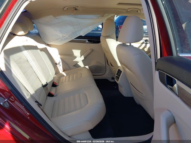 Продажа на аукционе авто 2018 Volkswagen Passat 2.0t Sel Premium, vin: 1VWCA7A36JC025493, номер лота: 44491224