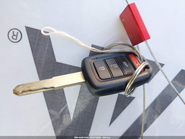 Продажа на аукционе авто 2017 Honda Civic Lx, vin: 19XFC2F53HE032833, номер лота: 44491240