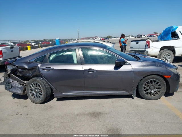 Продажа на аукционе авто 2017 Honda Civic Lx, vin: 19XFC2F53HE032833, номер лота: 44491240
