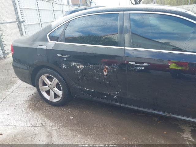 Aukcja sprzedaży 2013 Volkswagen Passat 2.5l Se, vin: 1VWBH7A34DC016013, numer aukcji: 44491253