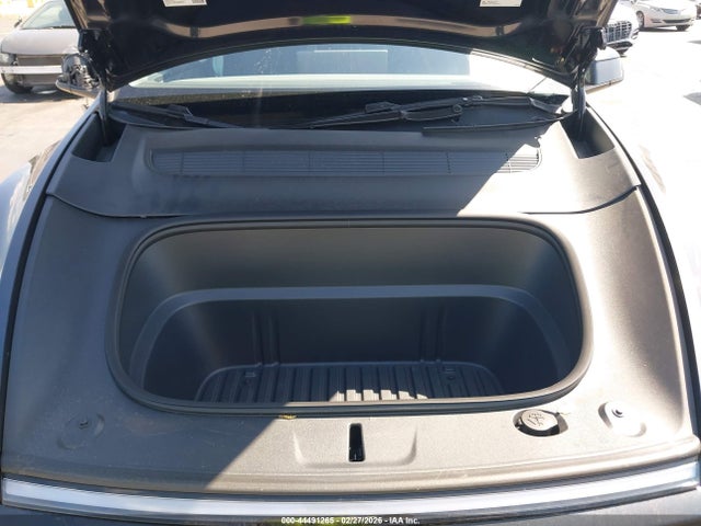 44491265 :رقم المزاد ، 7SAYGDED5TF378664 vin ، 2026 Tesla Model Y مزاد بيع