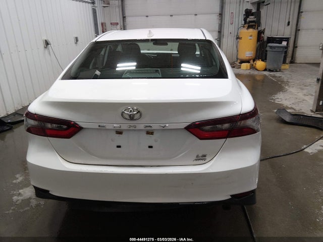 2022 Toyota Camry Le Awd მანქანა იყიდება აუქციონზე, vin: 4T1C11BK6NU065686, აუქციონის ნომერი: 44491275