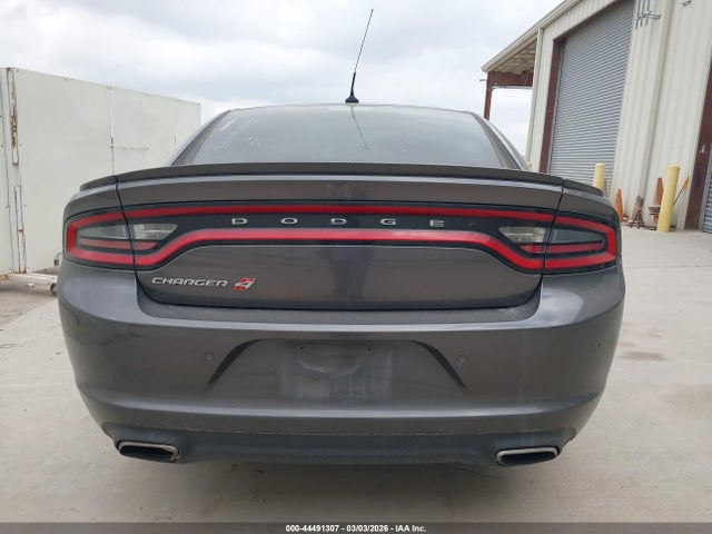 2C3CDXJG3LH105030 Dodge Charger Sxt Awd