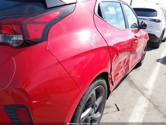 KMHTG6AF2KU018148 Hyundai Veloster 2.0