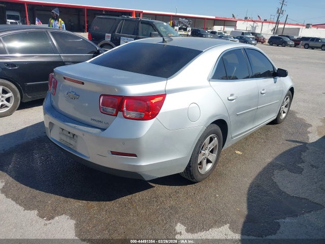 Chevrolet MALIBU LS 2015 1G11B5SLXFF351208 Image 4